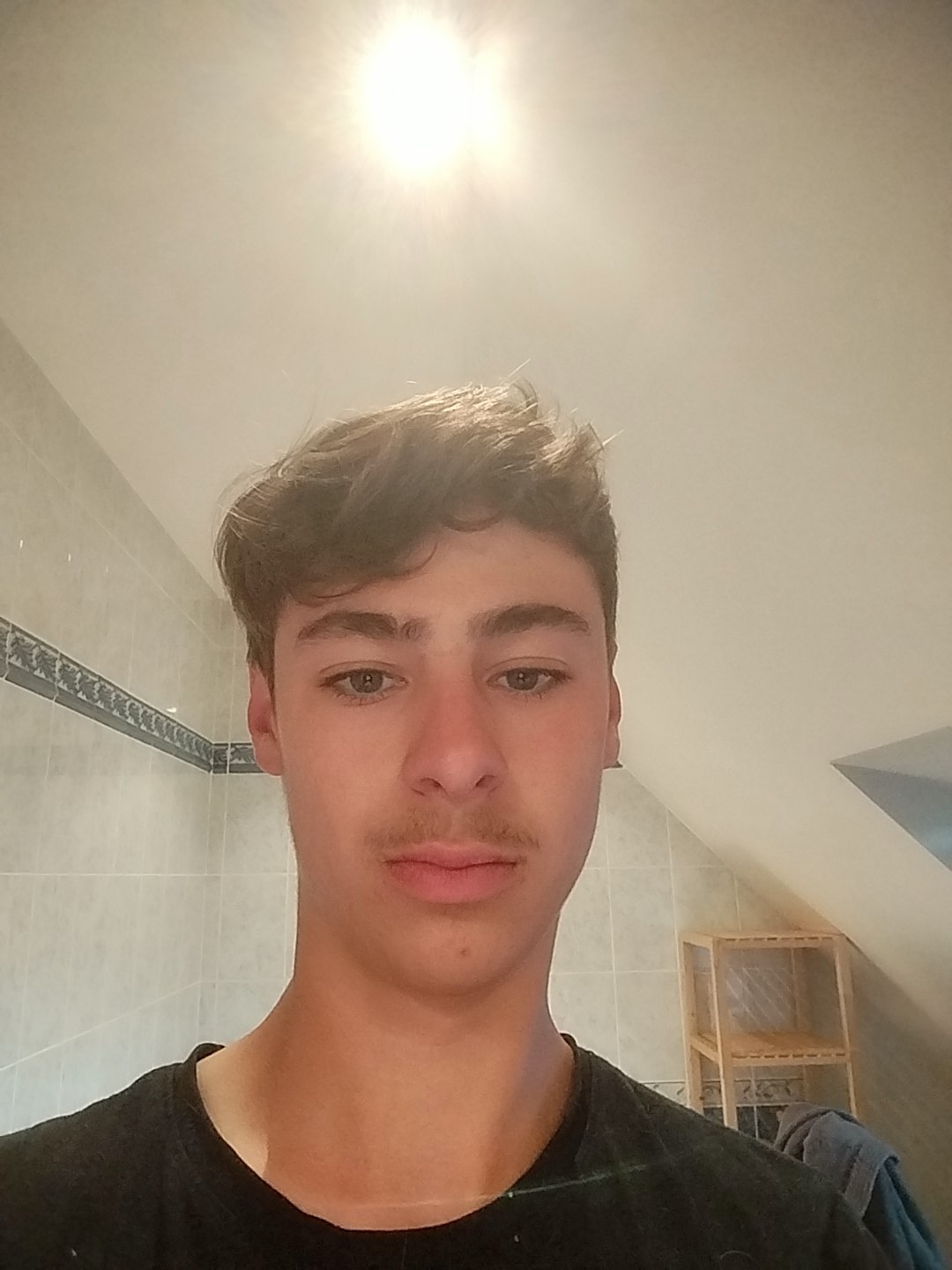 Profil de Sulian, 21 ans, Gay cruising à Daillens