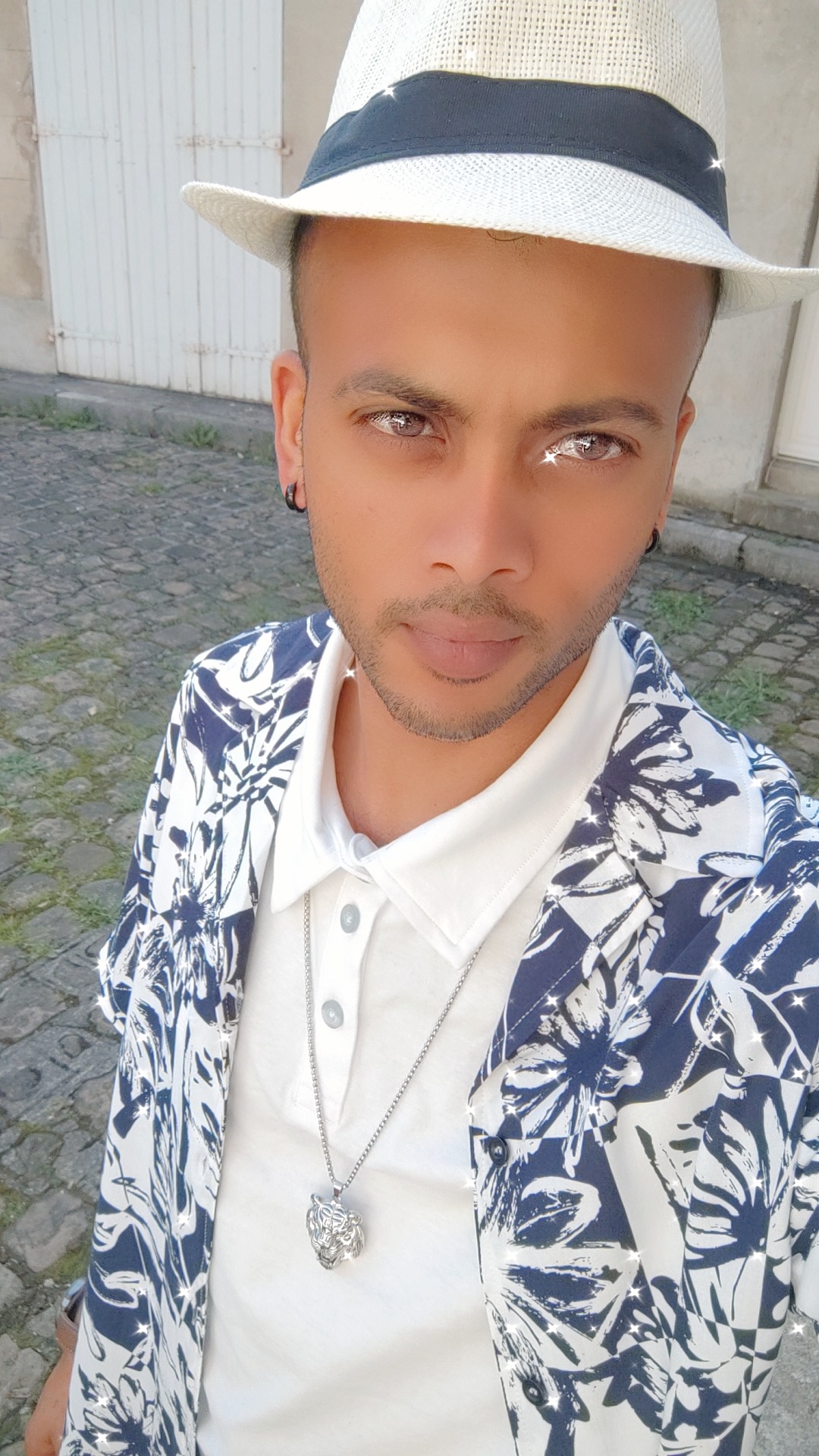 Profil de Gaya, 29 ans, Gay cruising à Levron