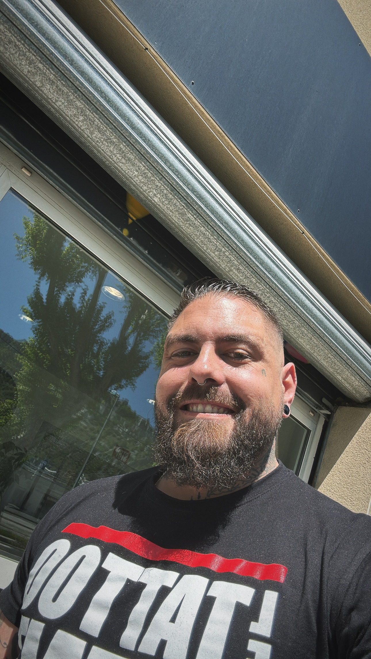 Profil de Armael, 36 ans, Gay cruising à Cornol