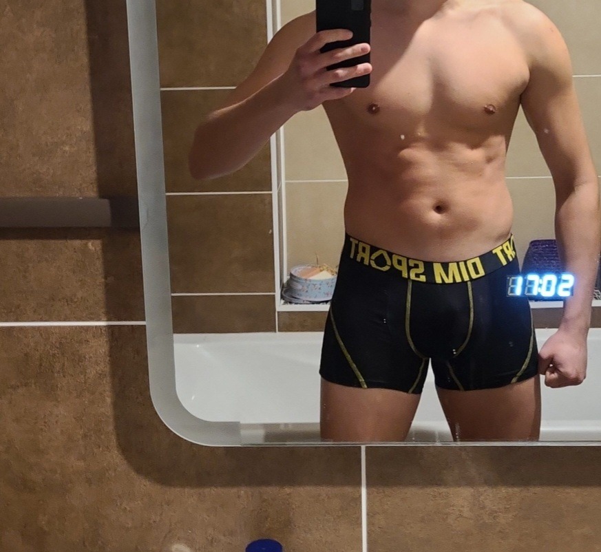 Profil de Rani, 24 ans, Gay cruising à Coire
