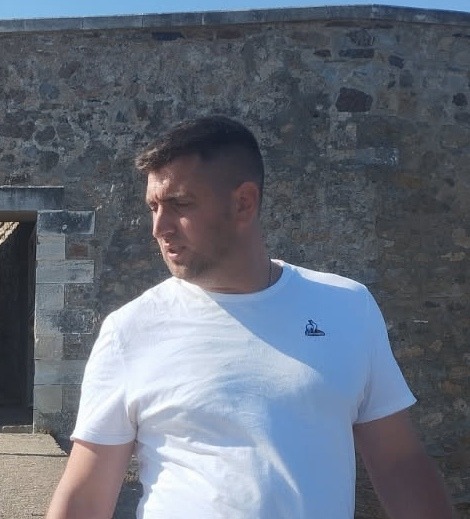 Profil de Pierre-marcel, 33 ans, Gay cruising à Romoos