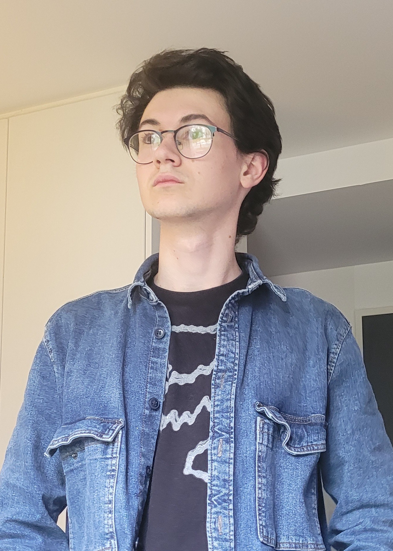 Profil de Lalaina, 22 ans, Gay cruising à Zinal
