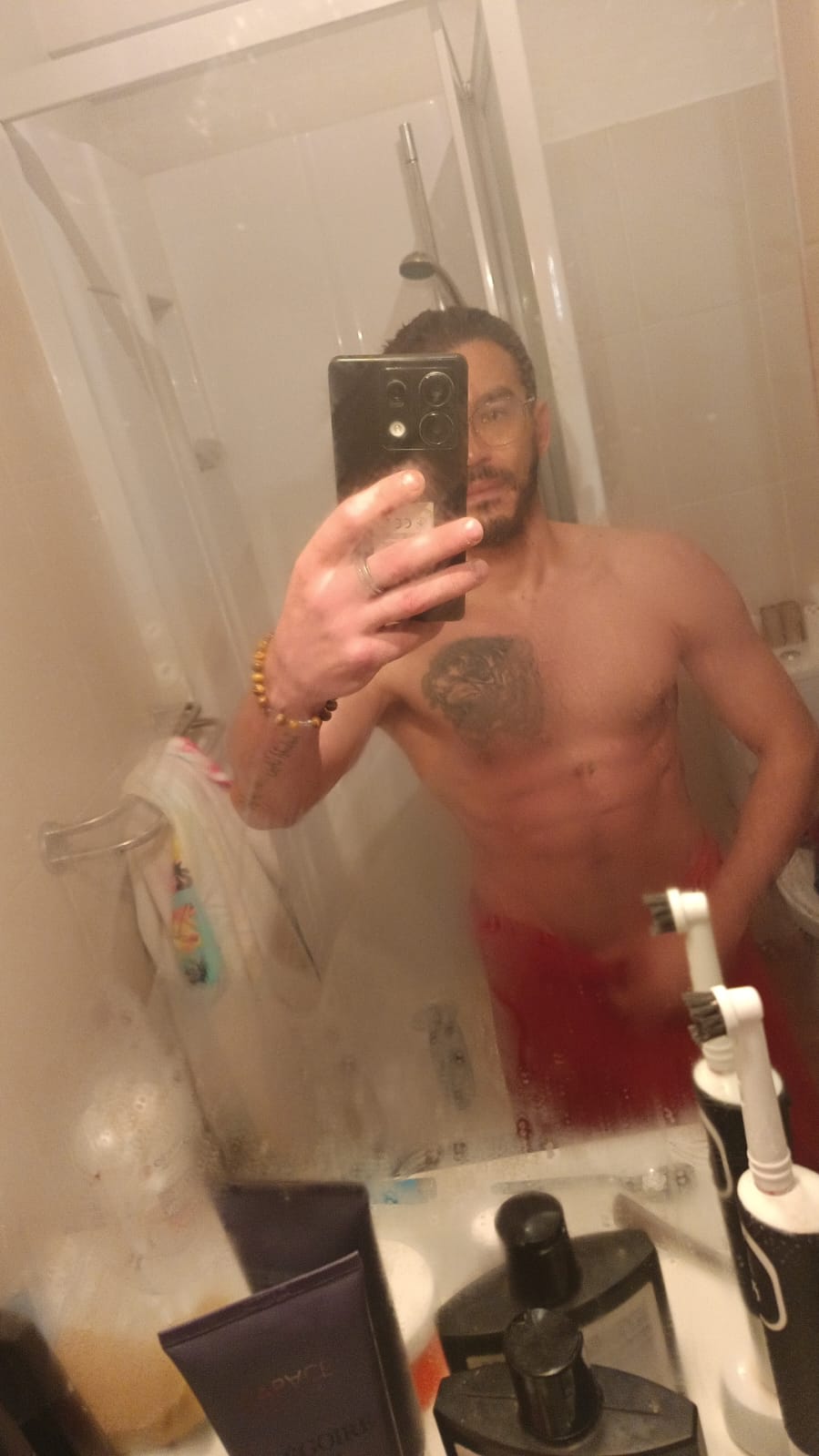 Profil de Mari, 34 ans, Gay cruising à Aclens