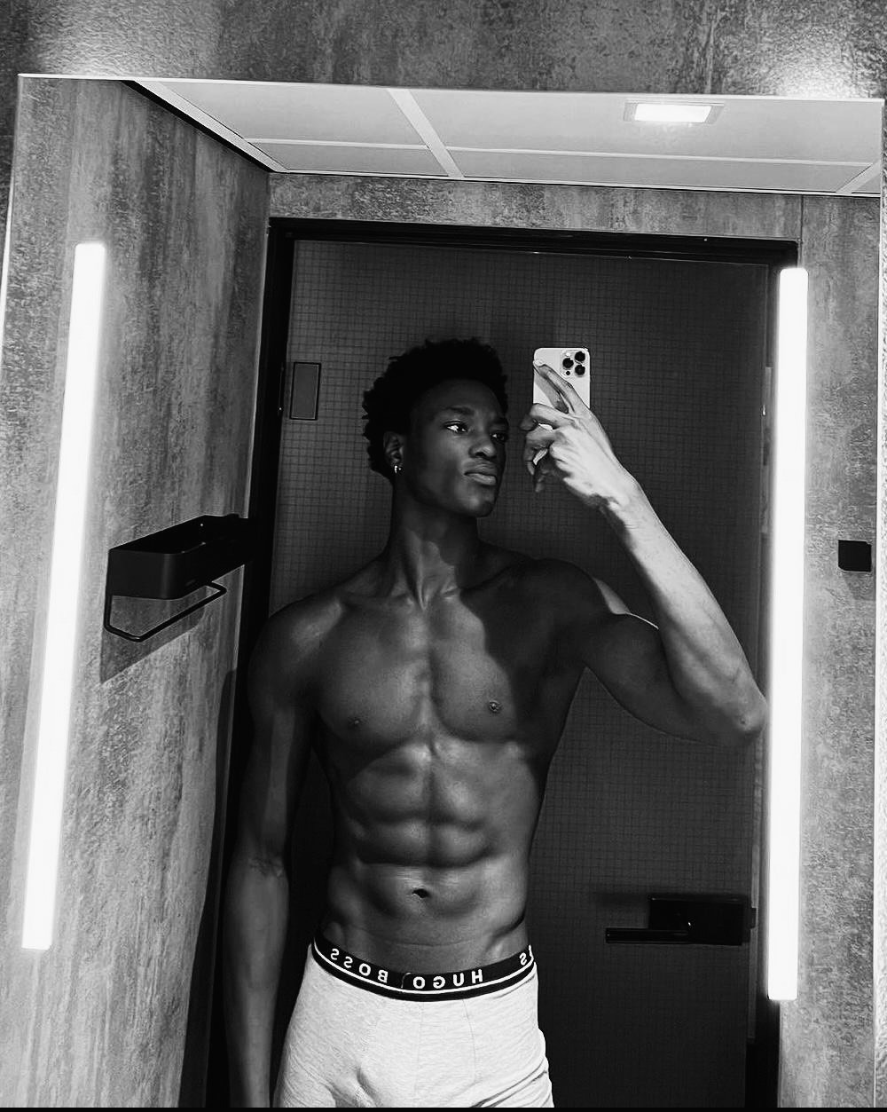 Profil de Wessim, 27 ans, Gay cruising à Saillon