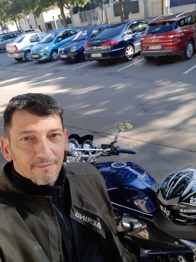 Profil de Rubin, 39 ans, Gay cruising à Innerferrera