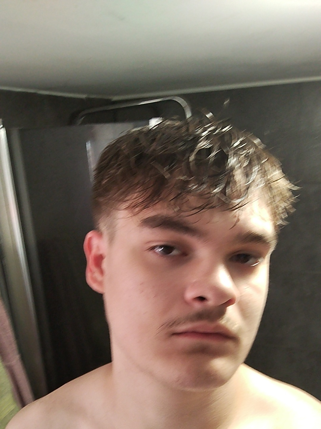 Profil de Gabriele, 19 ans, Gay cruising à Zermatt