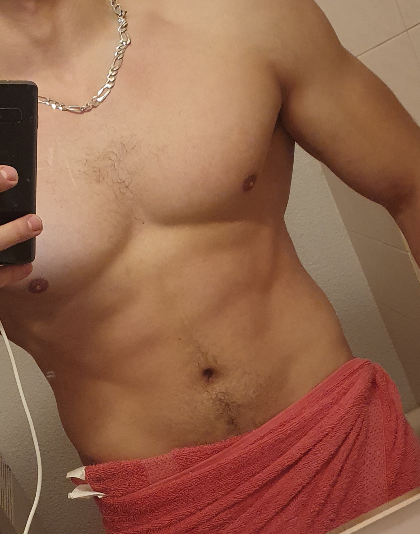 Profil de Iago, 26 ans, Gay cruising à Cornol