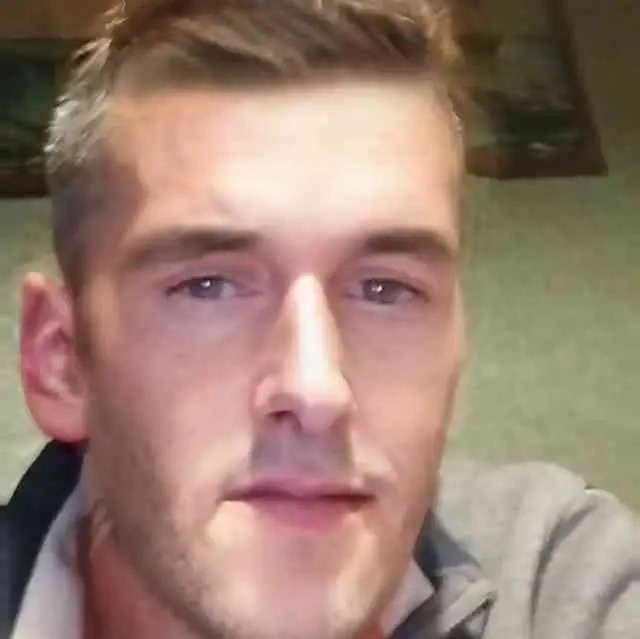 Profil de Henri-michel, 35 ans, Gay cruising à Satigny