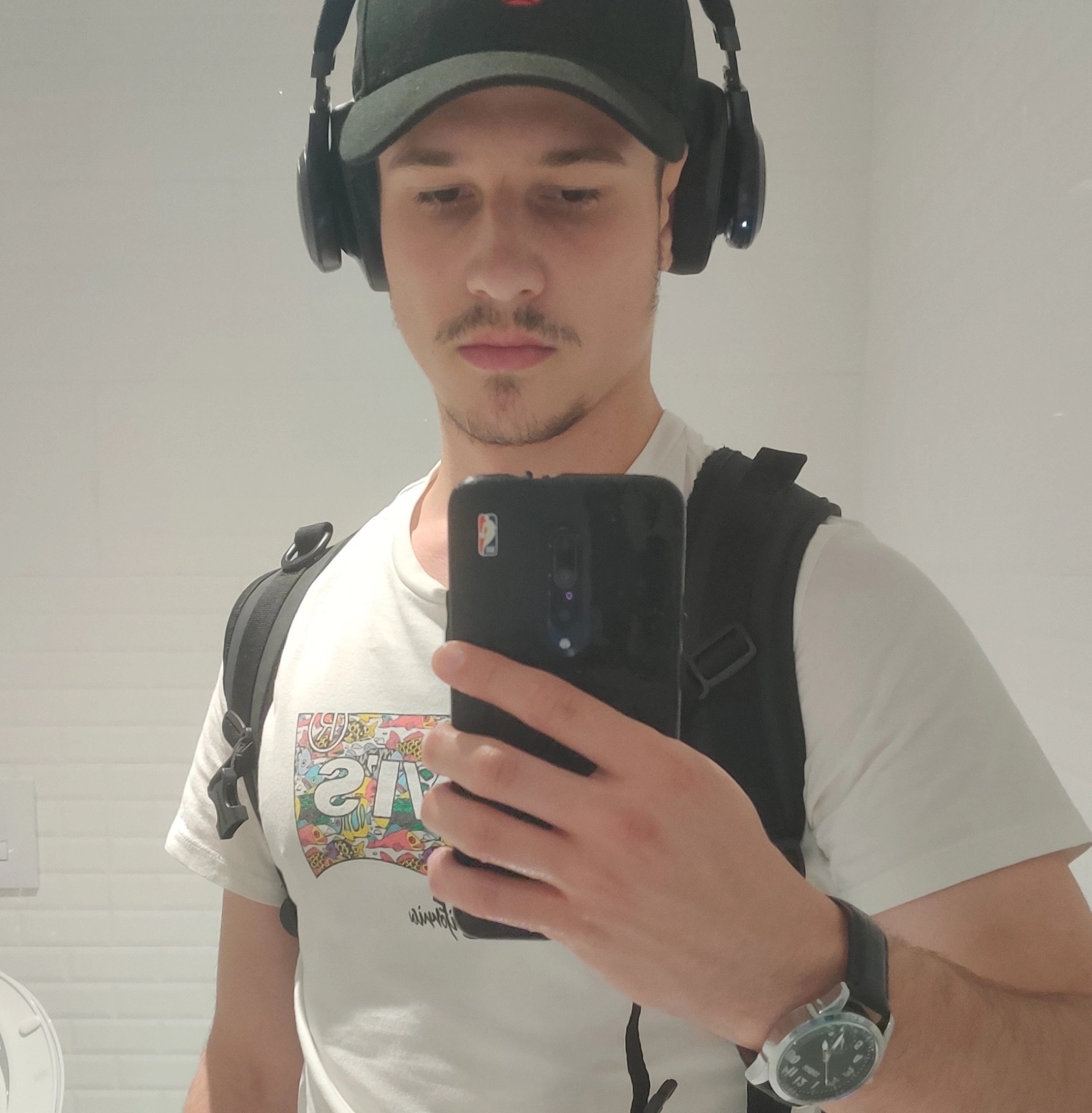 Profil de Louqmane, 20 ans, Gay cruising à Rueras