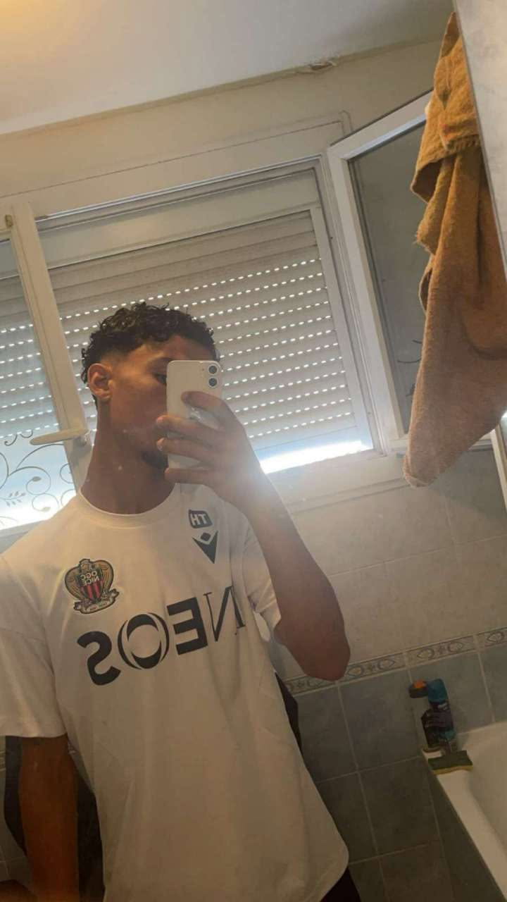 Profil de Bilal, 19 ans, Gay cruising à Uetendorf