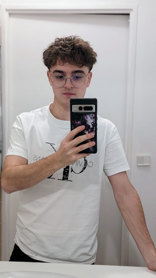 Profil de Ferdinando, 22 ans, Gay cruising à Coinsins