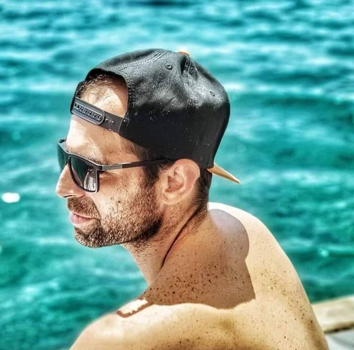 Profil de Zakariya, 37 ans, Gay cruising à Oberbalmberg