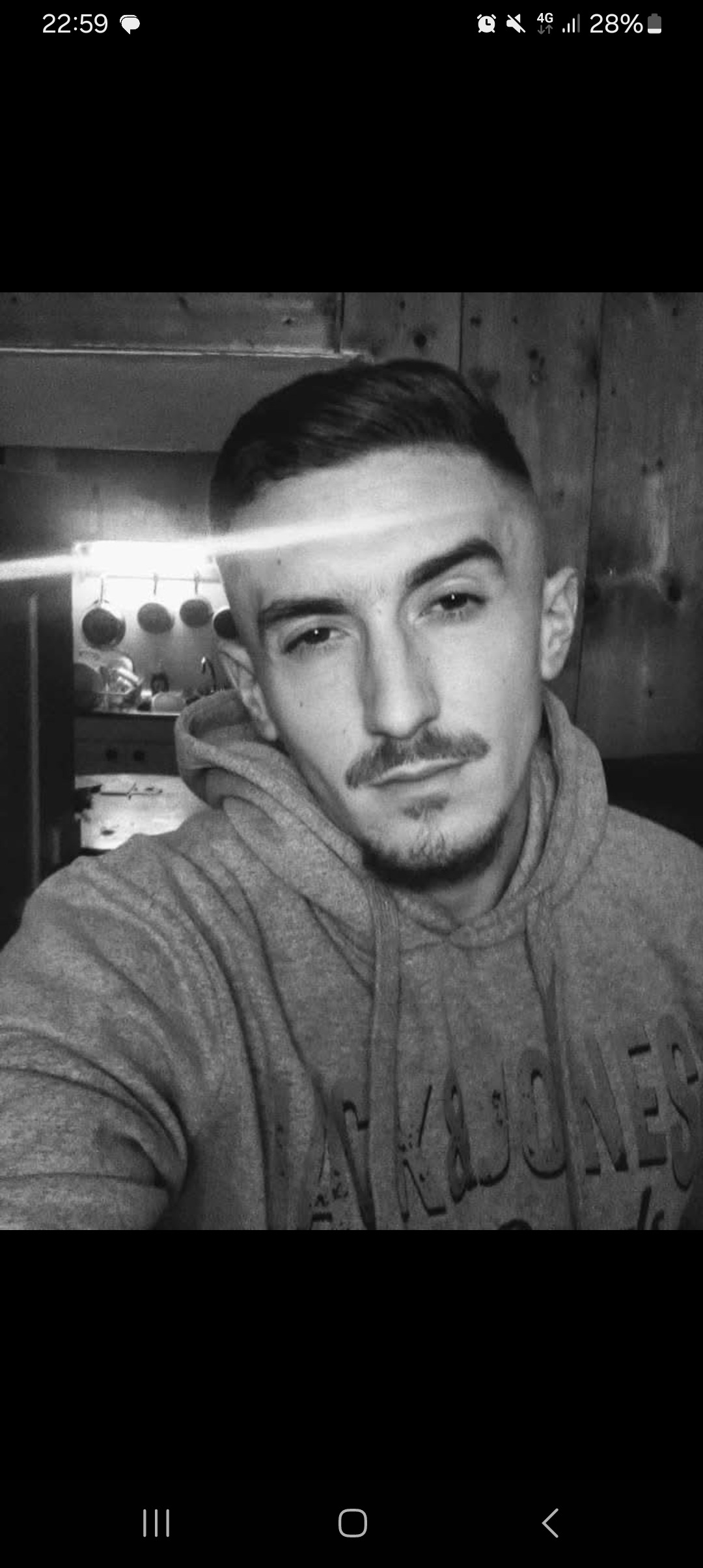 Profil de Joany, 30 ans, Gay cruising à Erde