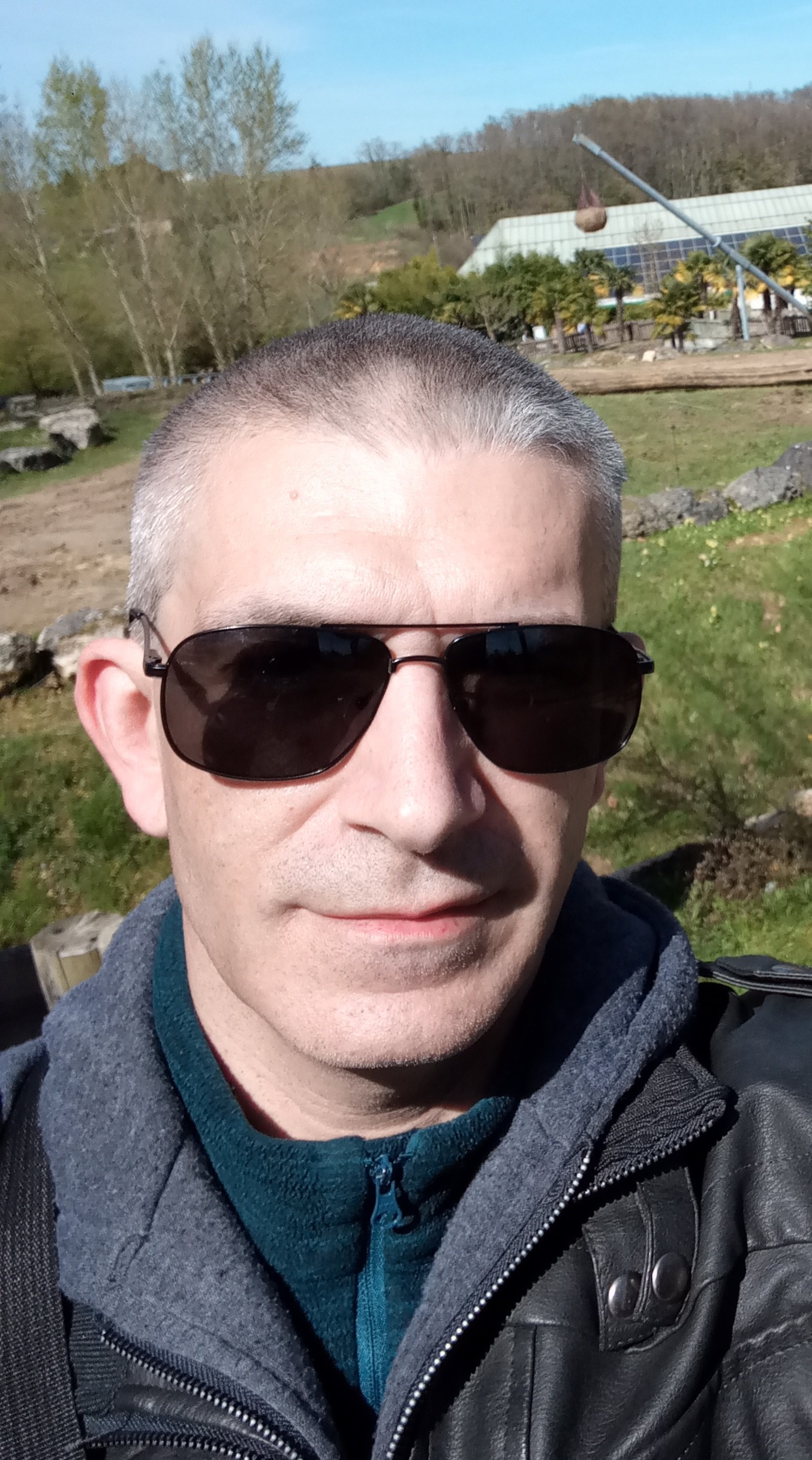 Profil de Baptiste, 46 ans, Gay cruising à Buttes