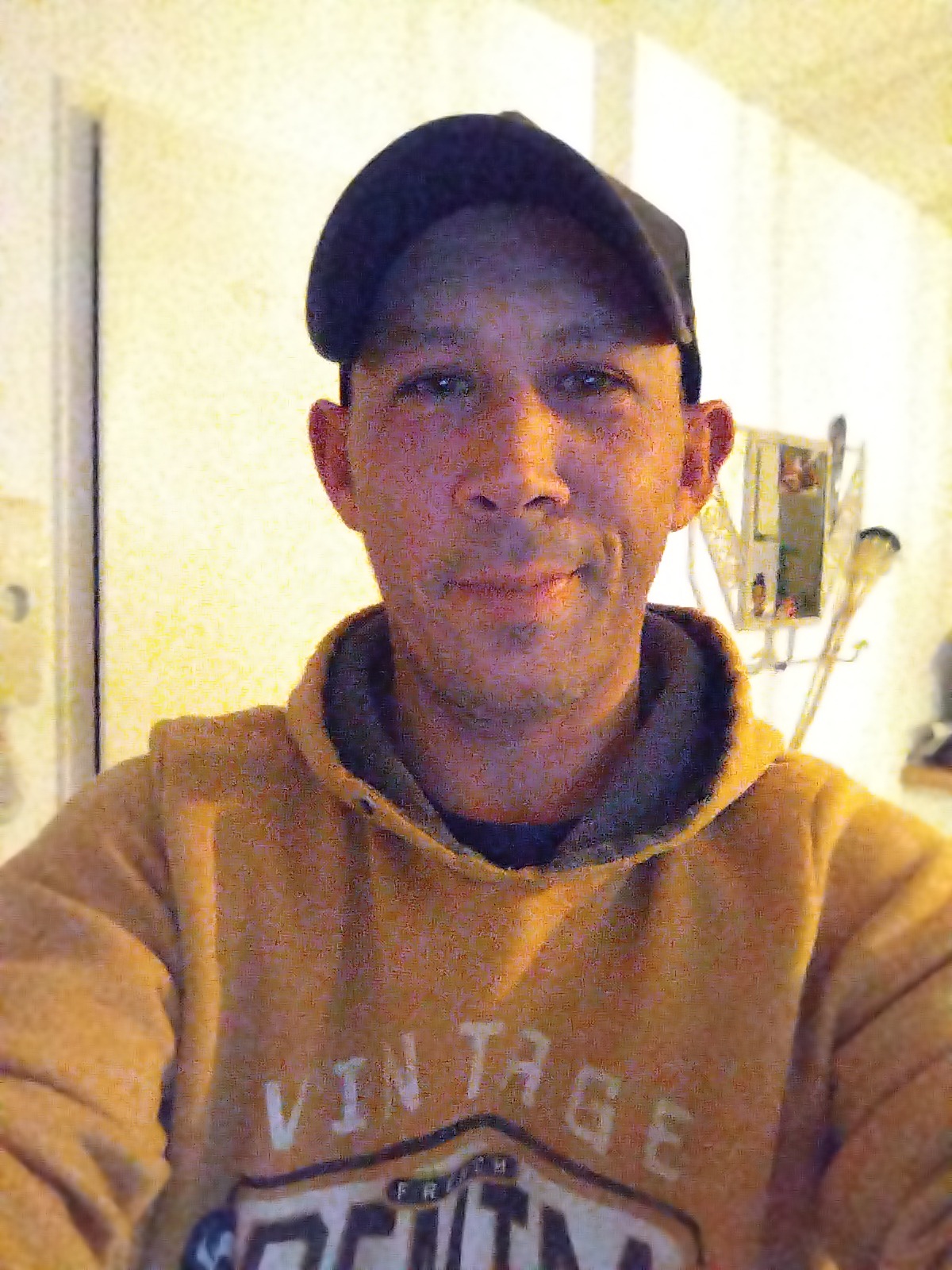 Profil de Ali-eren, 43 ans, Gay cruising à Agarone