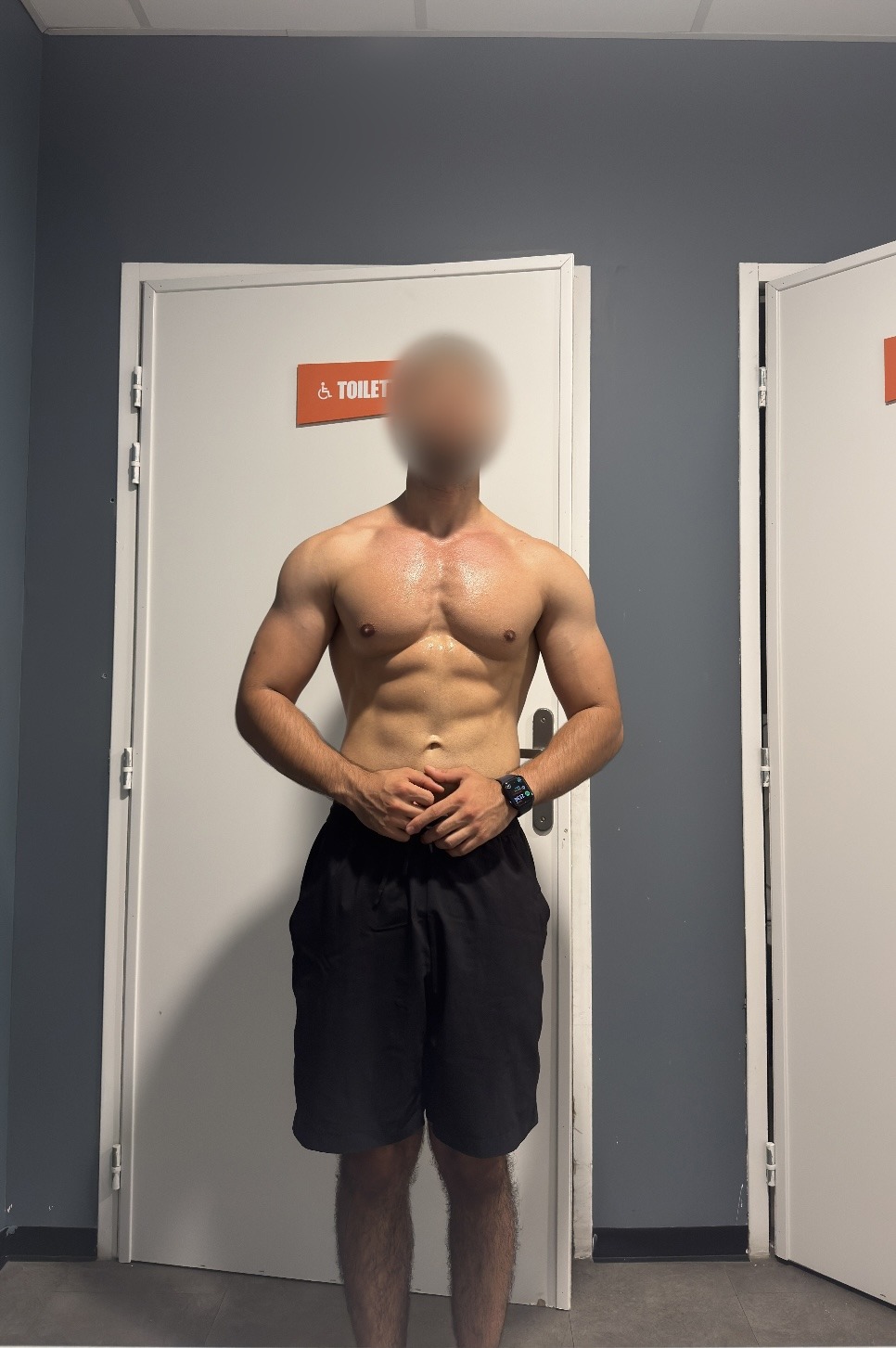 Profil de Azem, 22 ans, Gay cruising à Bercher
