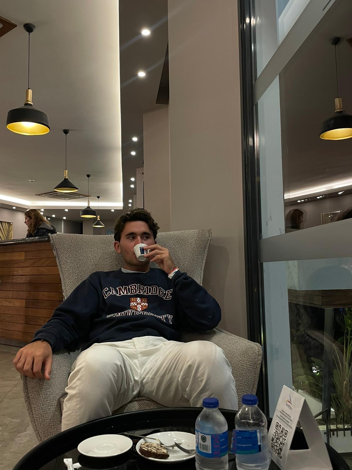 Profil de Abdenbi, 24 ans, Gay cruising à Weiach