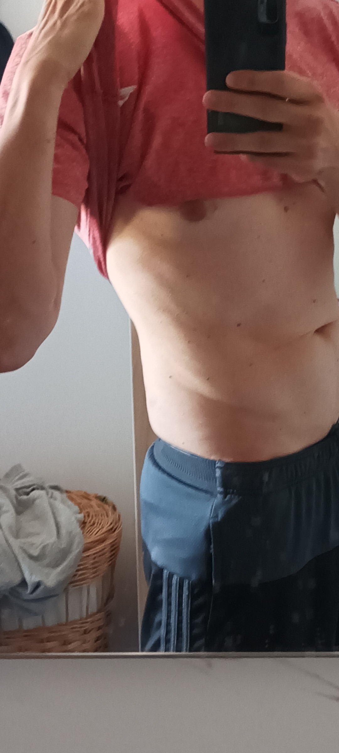 Profil de Larry, 40 ans, Gay cruising à Serneus