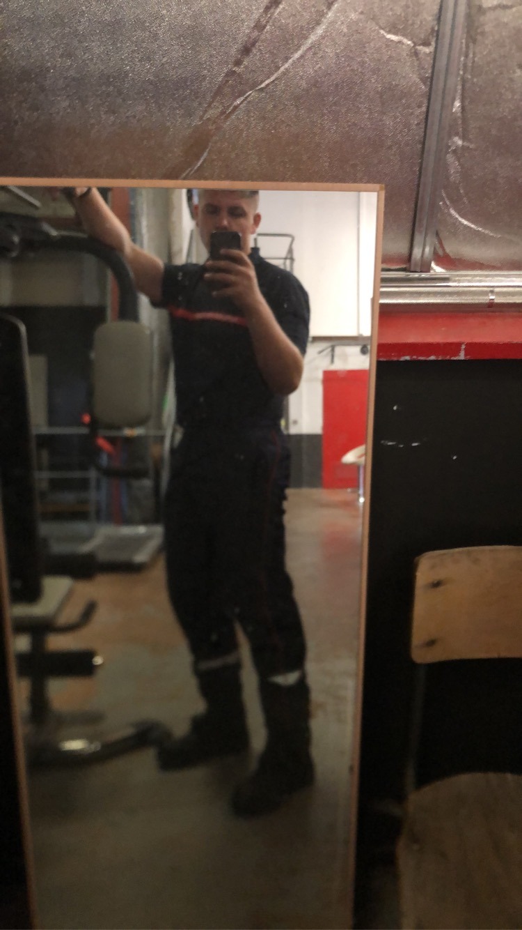 Profil de Conan, 22 ans, Gay cruising à Burtigny