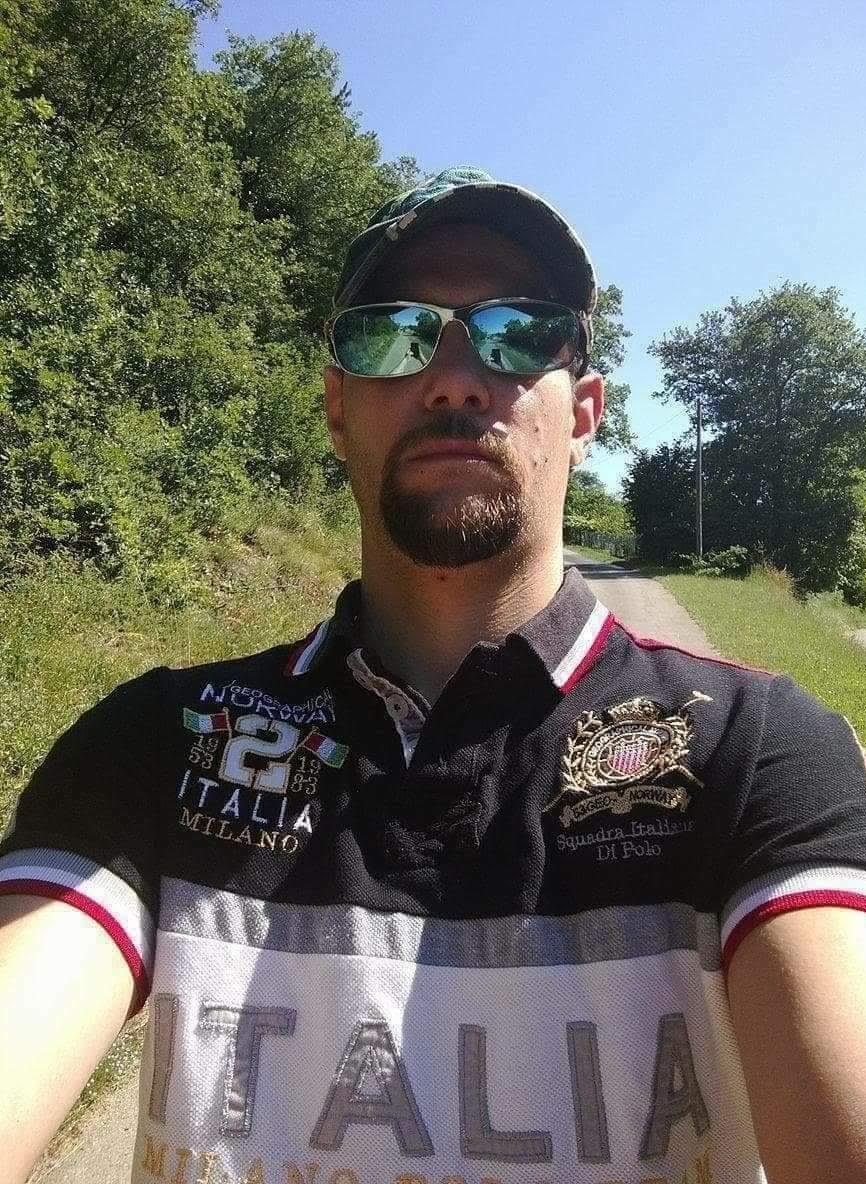 Profil de Menzo, 41 ans, Gay cruising à Heimberg