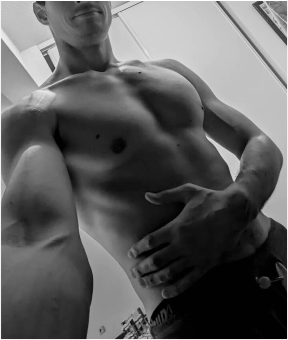 Profil de Dejan, 34 ans, Gay cruising à Coinsins