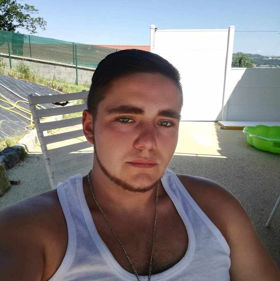Profil de Rainier, 27 ans, Gay cruising à Nods