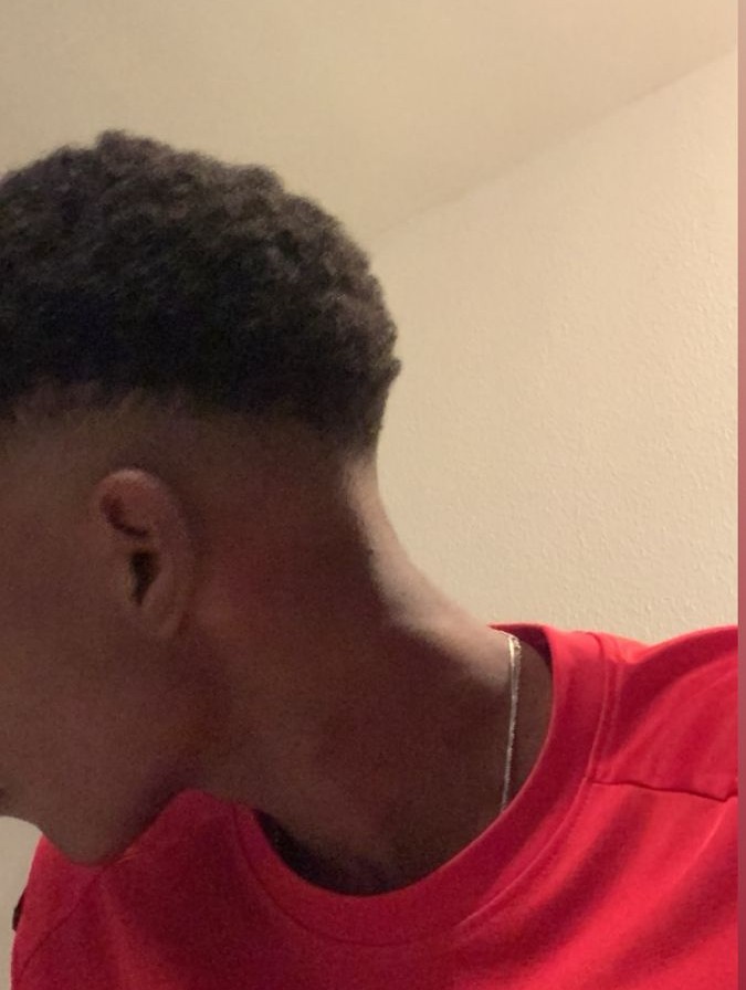Profil de Youva, 20 ans, Gay cruising à Allens