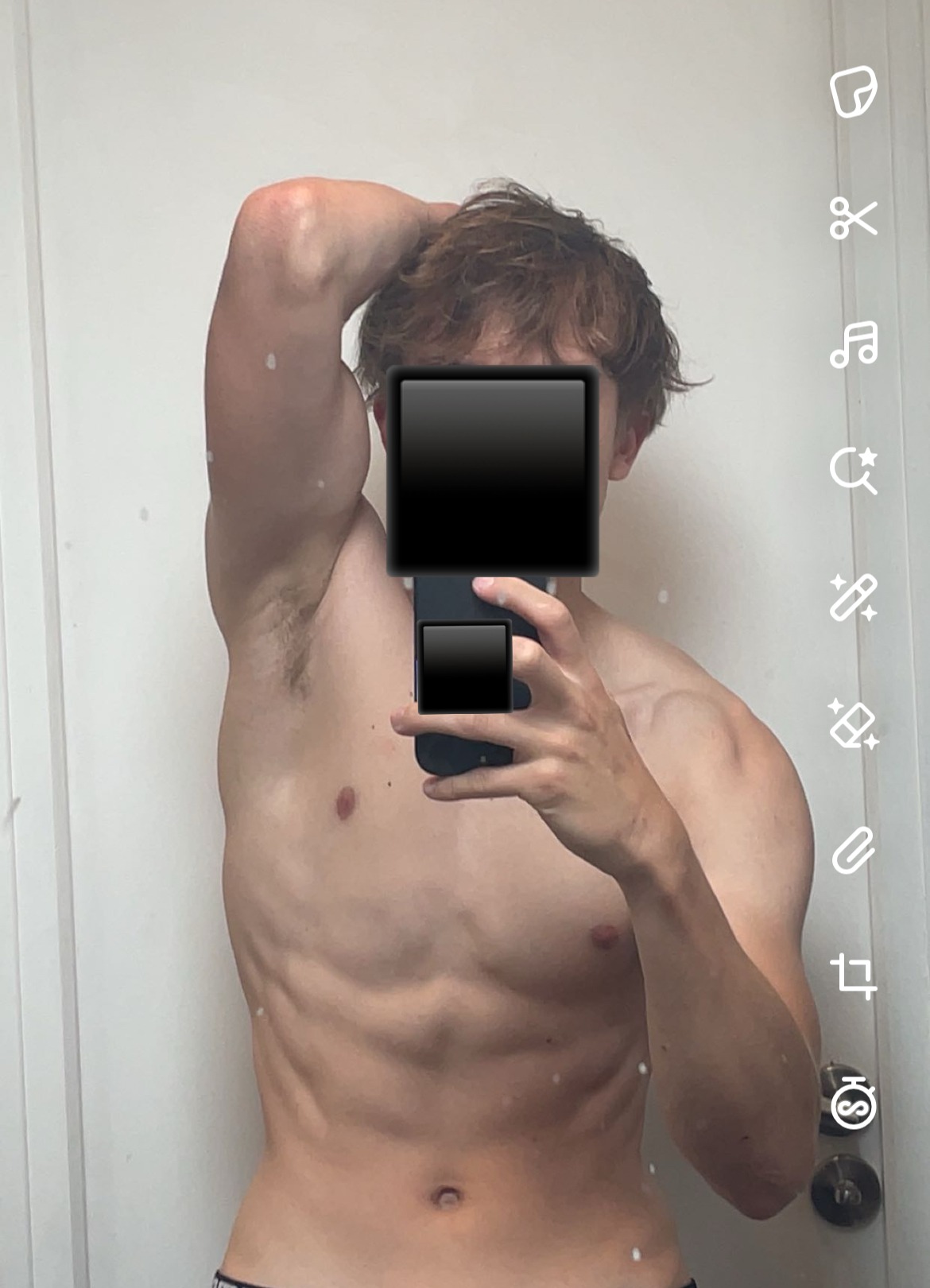 Profil de Keegan, 19 ans, Gay cruising à Avers