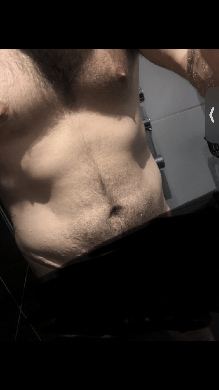 Profil de Erminio, 31 ans, Gay cruising à Paudex