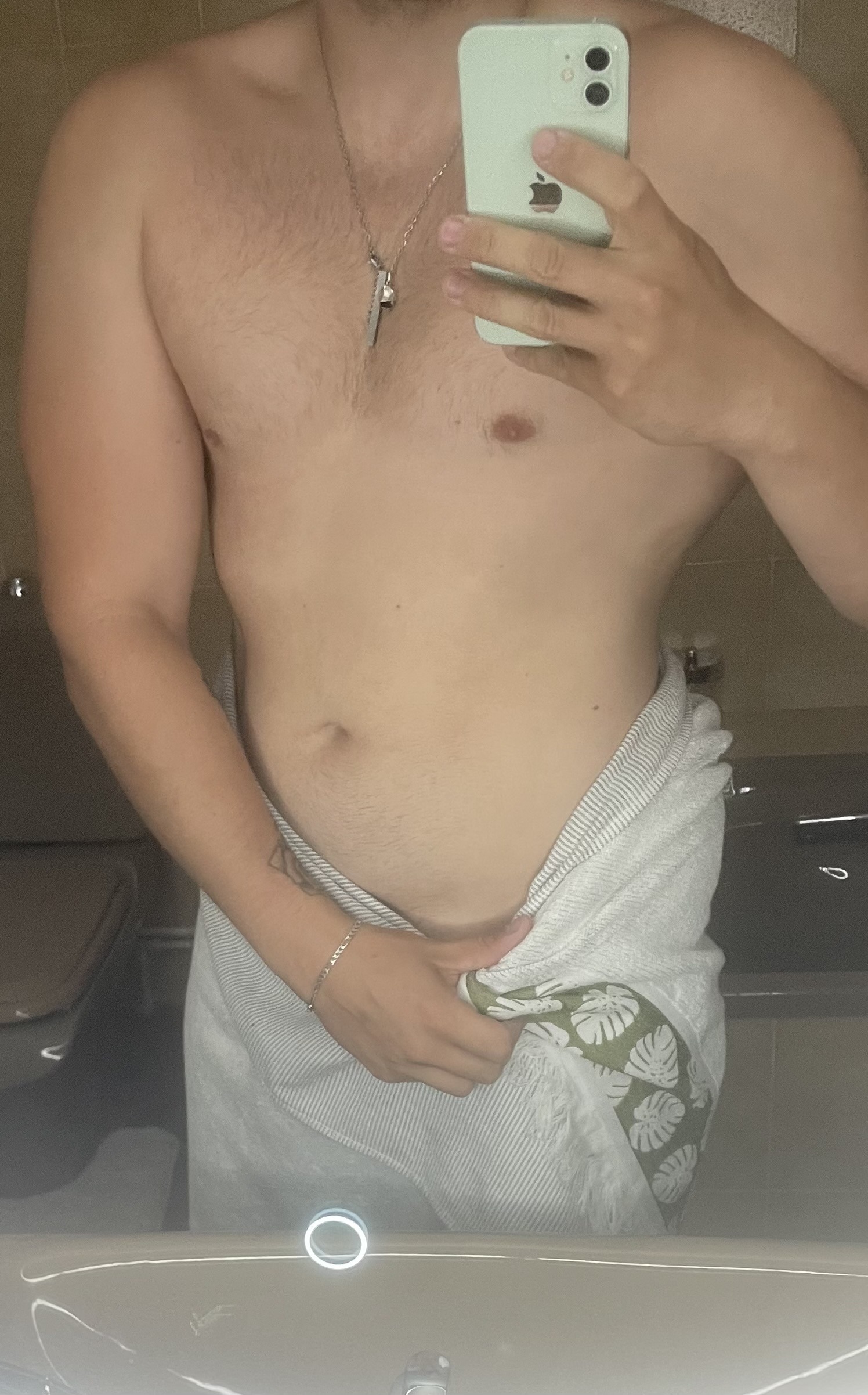 Profil de Roanne, 23 ans, Gay cruising à Oey