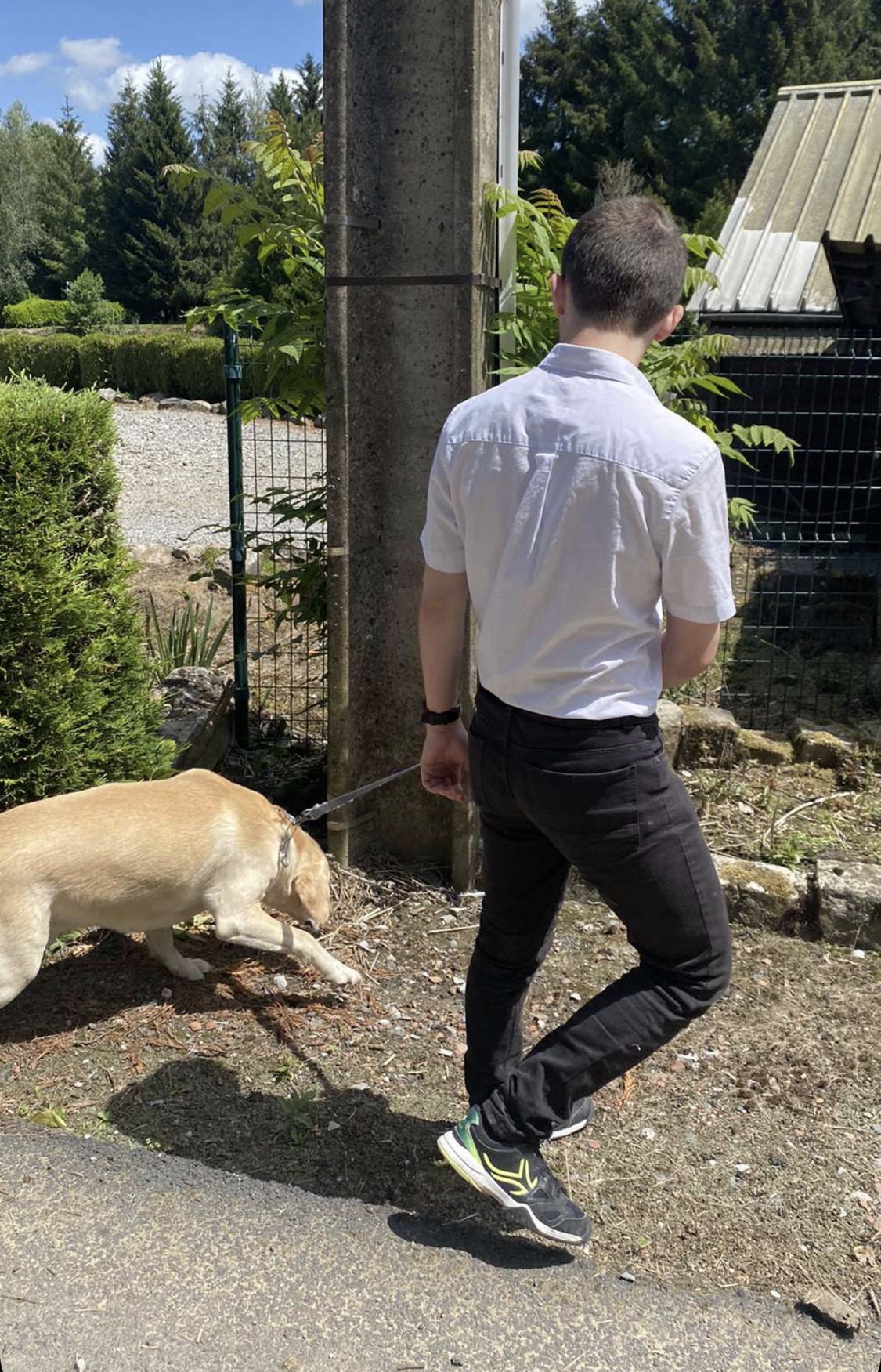 Profil de Charles-edmond, 25 ans, Gay cruising à Seehof