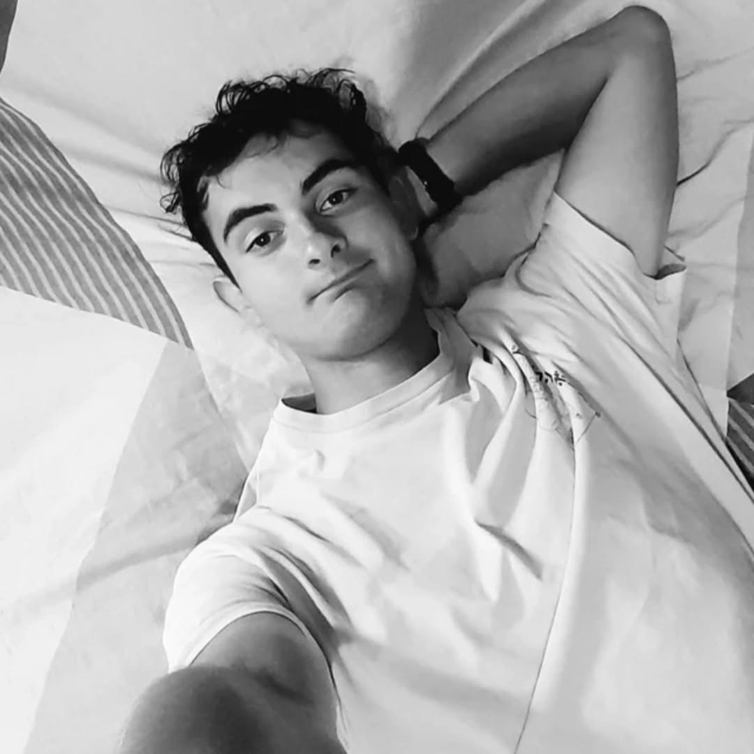 Profil de Jaffar, 19 ans, Gay cruising à Boltigen
