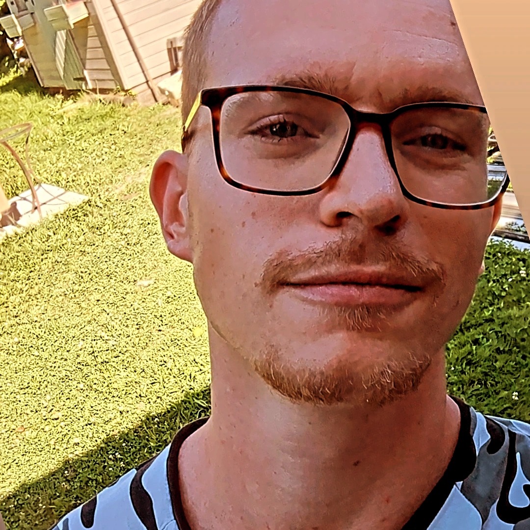 Profil de Abdourahamane, 25 ans, Gay cruising à Châtillens