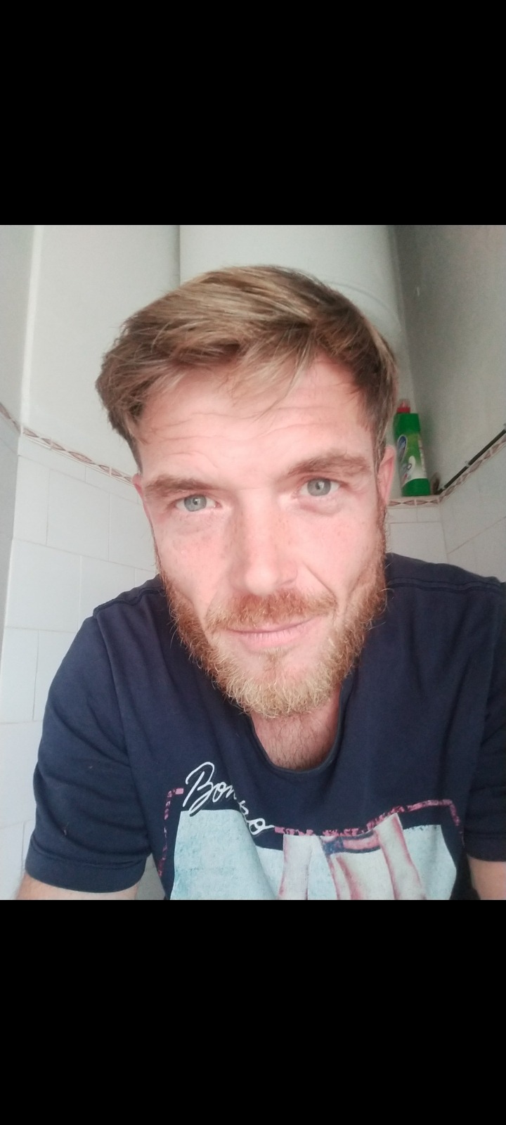 Profil de Yacin, 38 ans, Gay cruising à Richigen