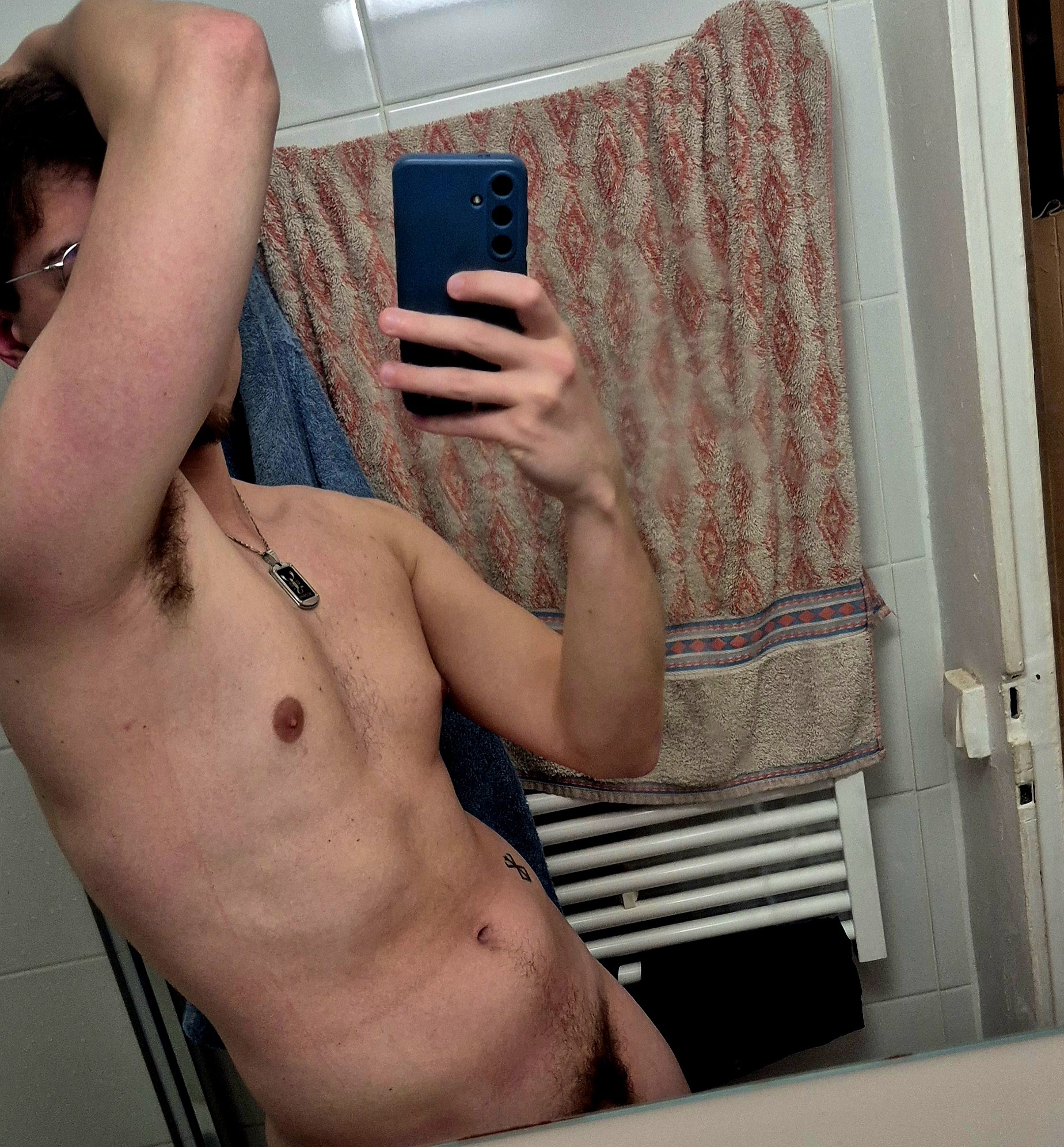 Profil de Brendan, 25 ans, Gay cruising à Rossenges