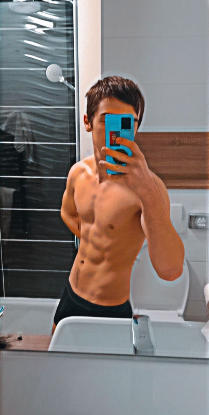 Profil de Sulyman, 20 ans, Gay cruising à Lätti