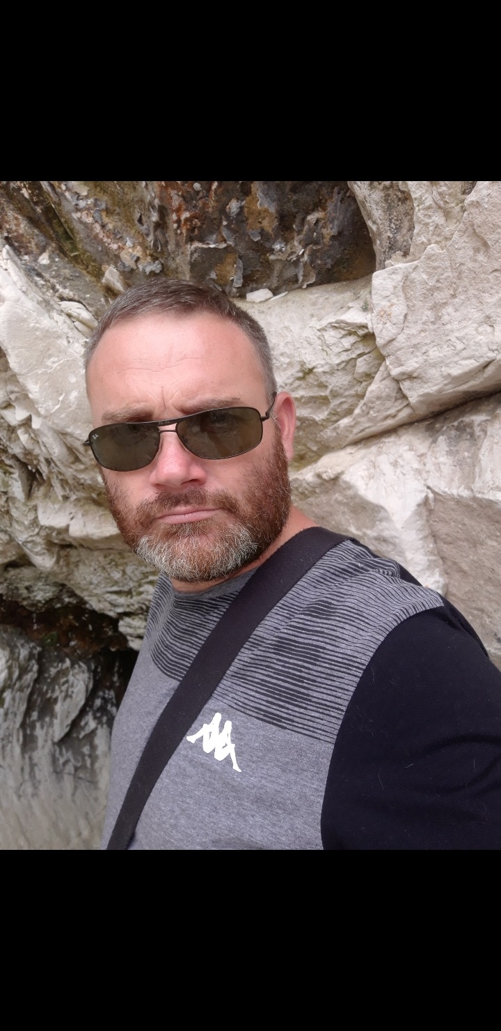 Profil de Eliyahou, 48 ans, Gay cruising à Erlinsbach SO