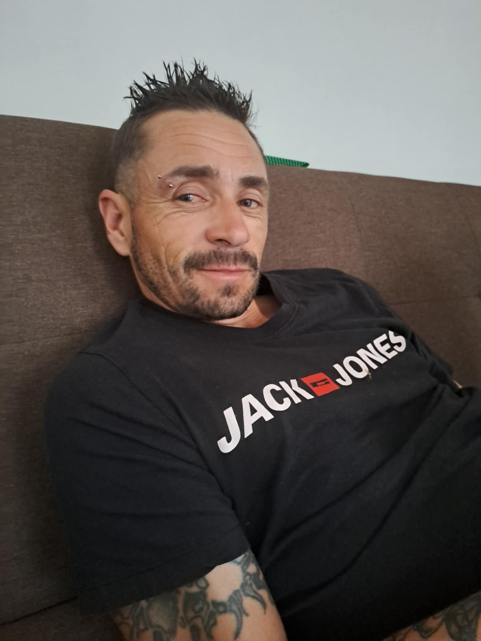 Profil de Tanguy, 40 ans, Gay cruising à Gilly