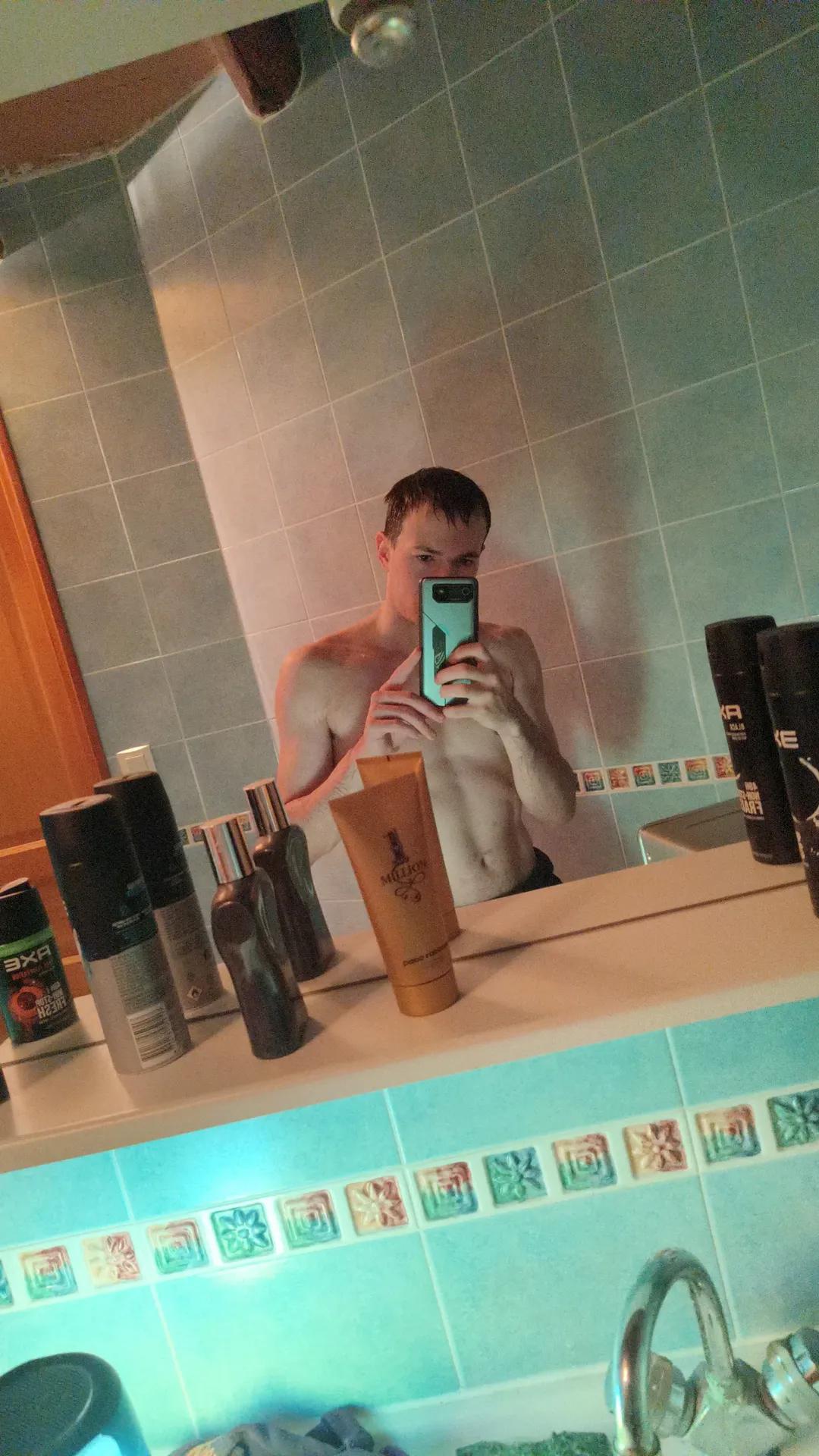 Profil de Samyr, 20 ans, Gay cruising à Seehof