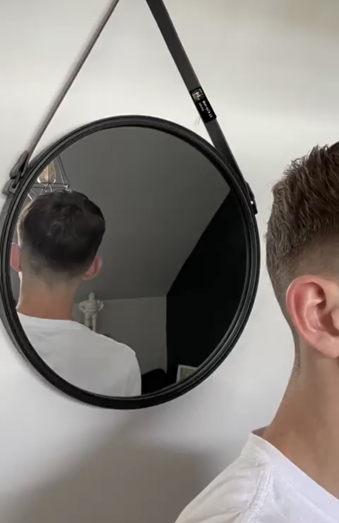 Profil de Pierre-hugo, 21 ans, Gay cruising à Hölstein