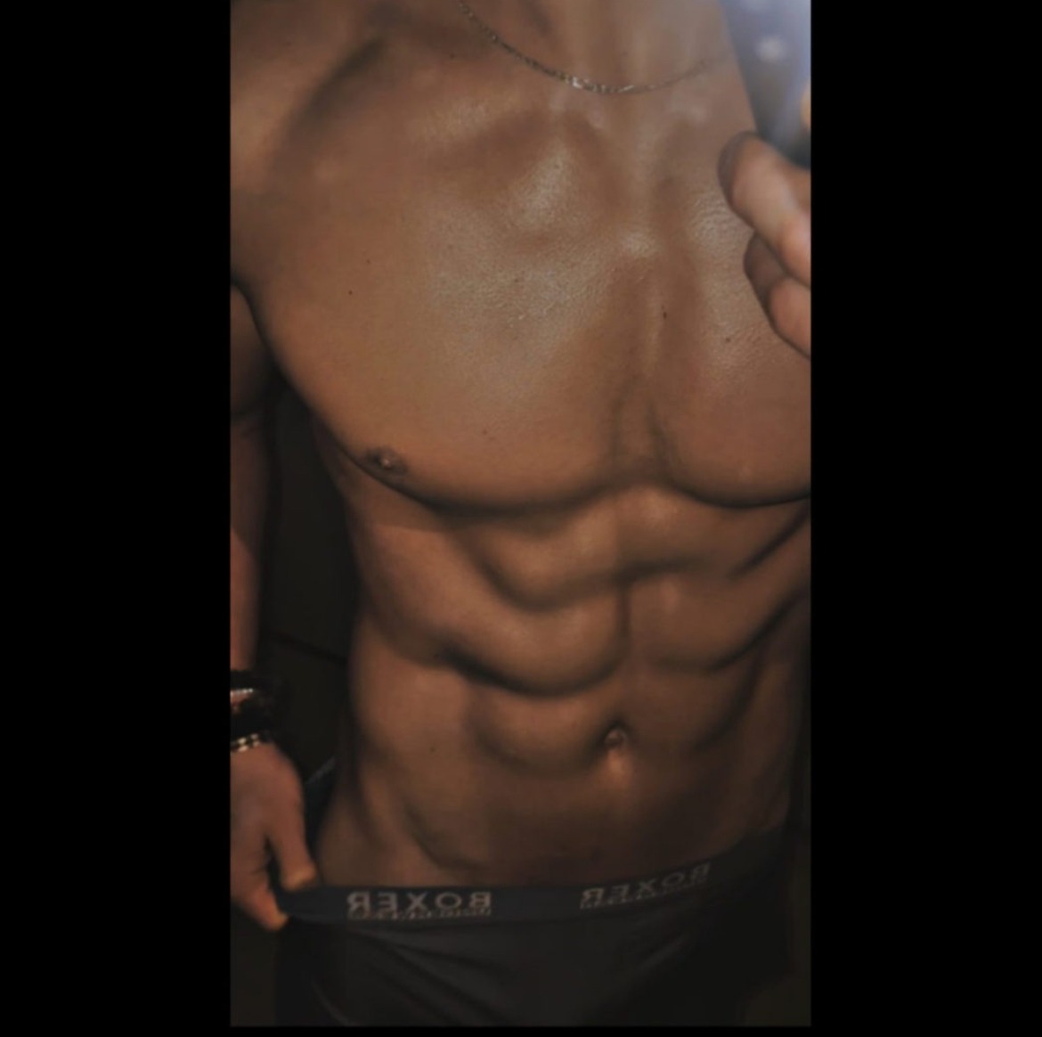 Profil de Acene, 25 ans, Gay cruising à Vignogn