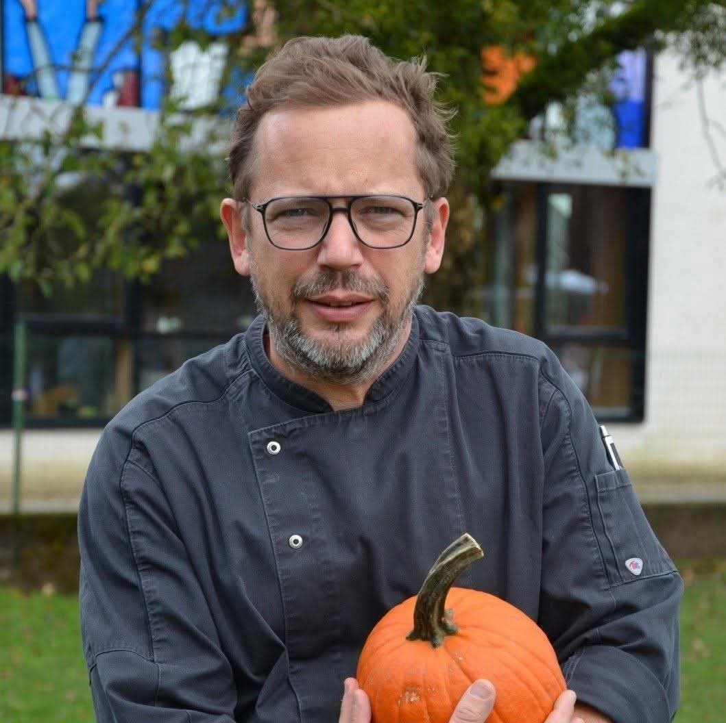 Profil de Ayyub, 45 ans, Gay cruising à Pompaples