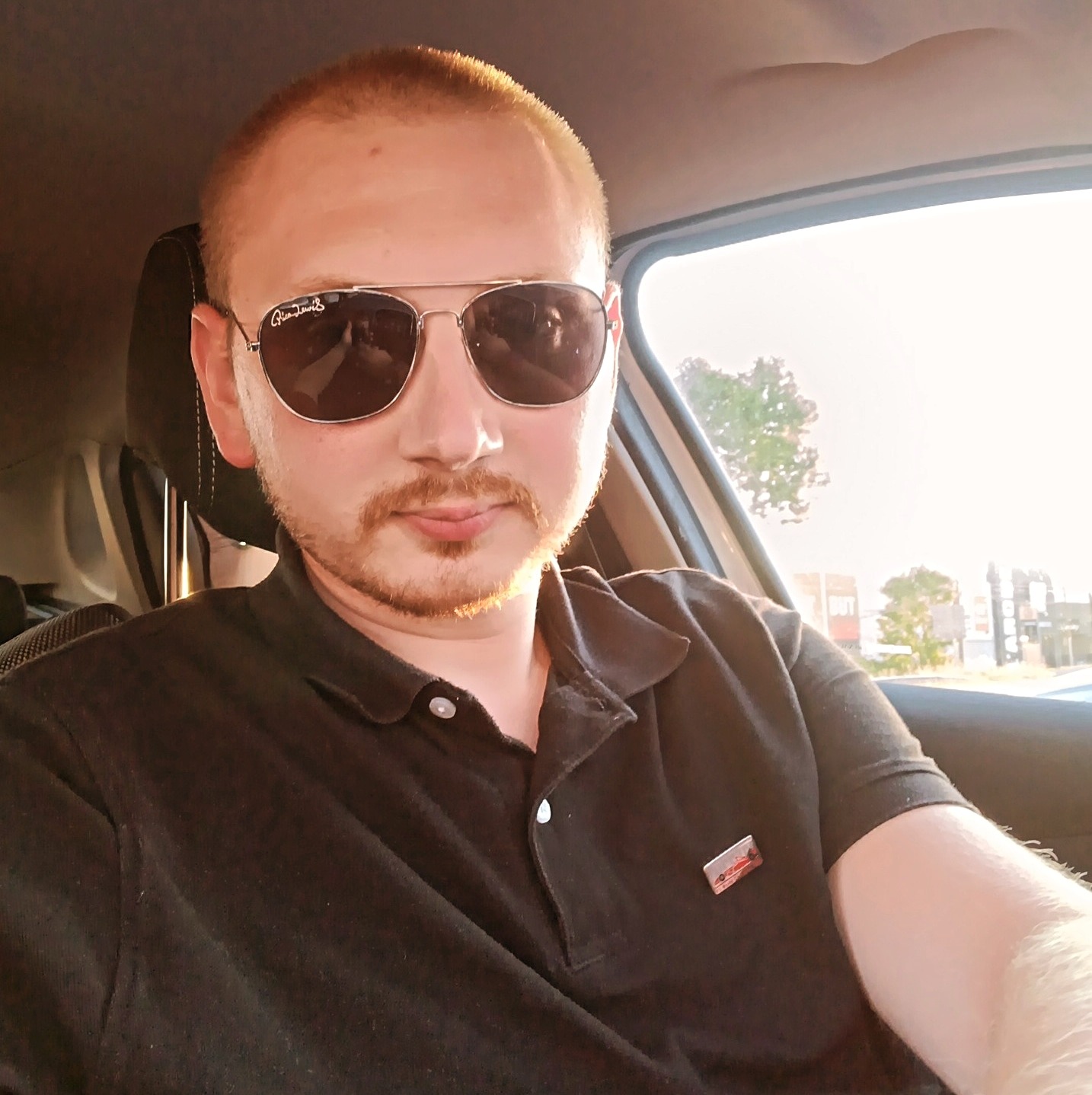 Profil de Birol, 26 ans, Gay cruising à Sembrancher