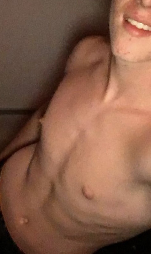 Profil de Teng, 24 ans, Gay cruising à Ramiswil
