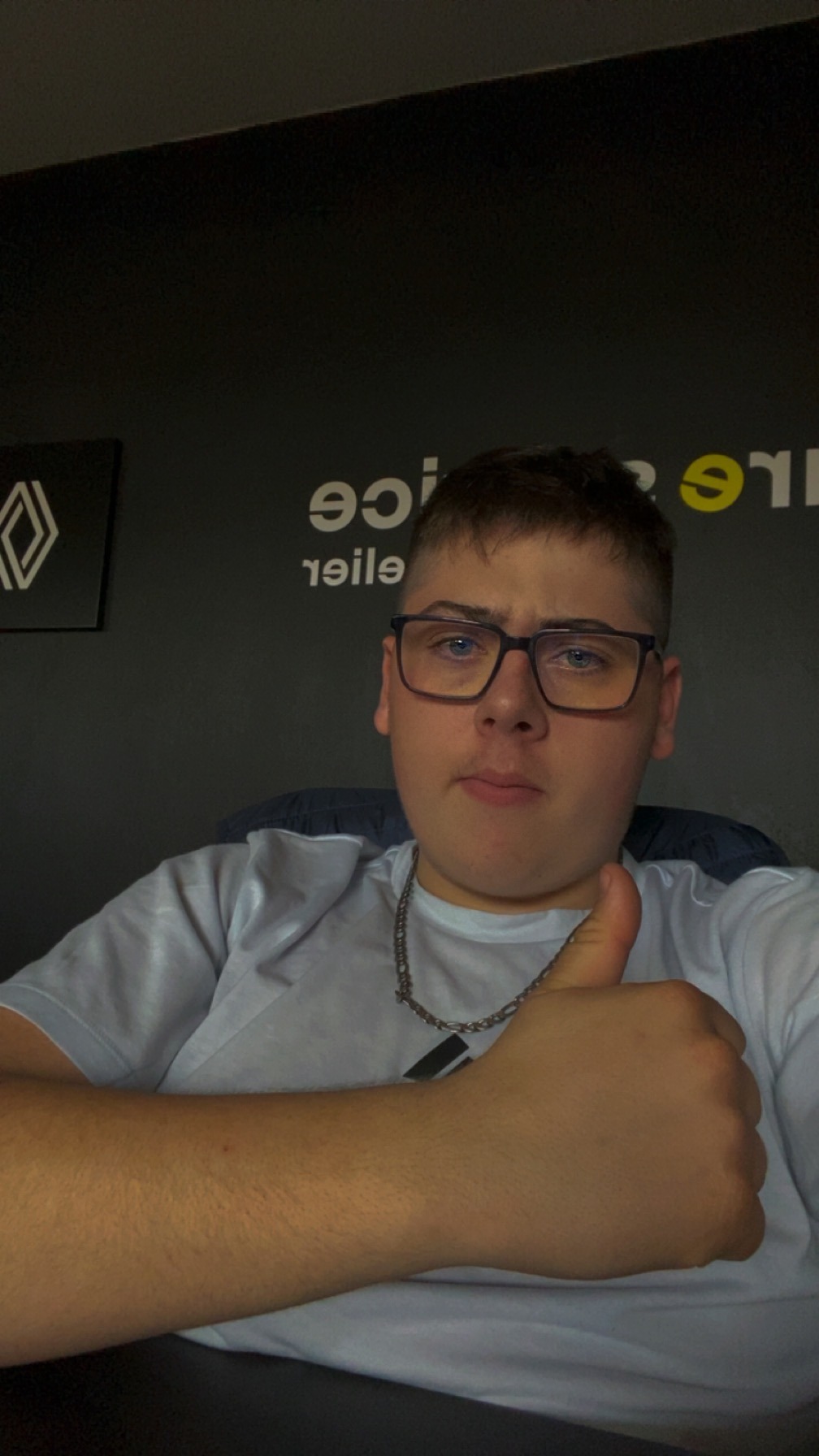 Profil de Darian, 27 ans, Gay cruising à Englisberg