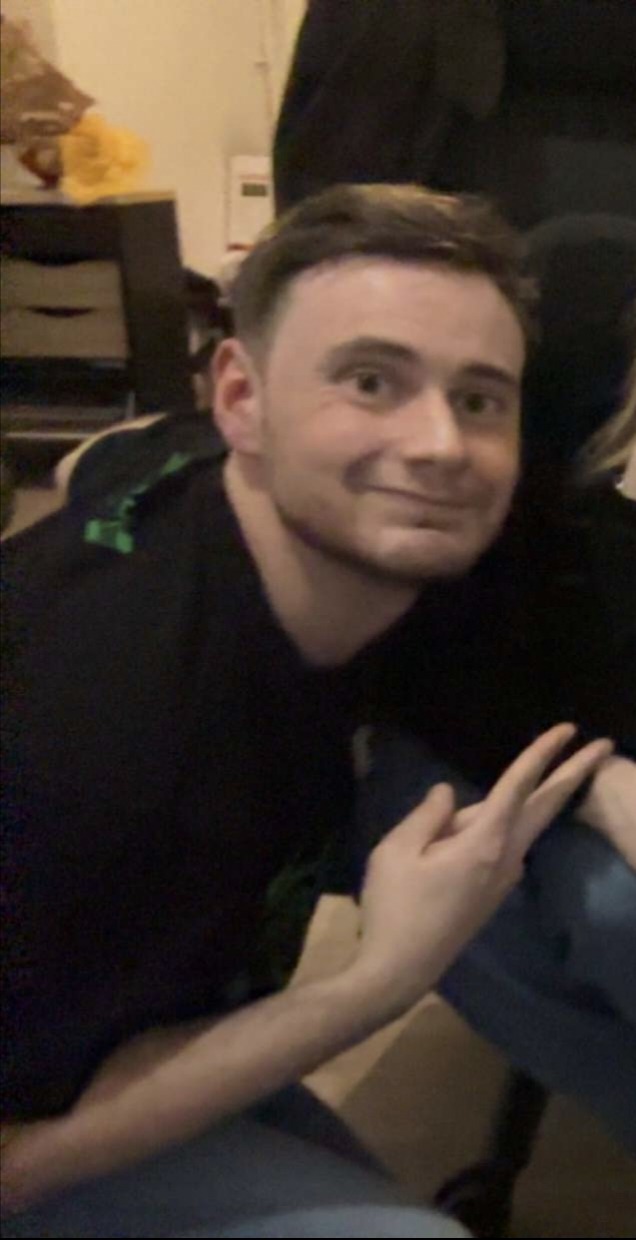 Profil de Zaire, 24 ans, Gay cruising à Iseltwald