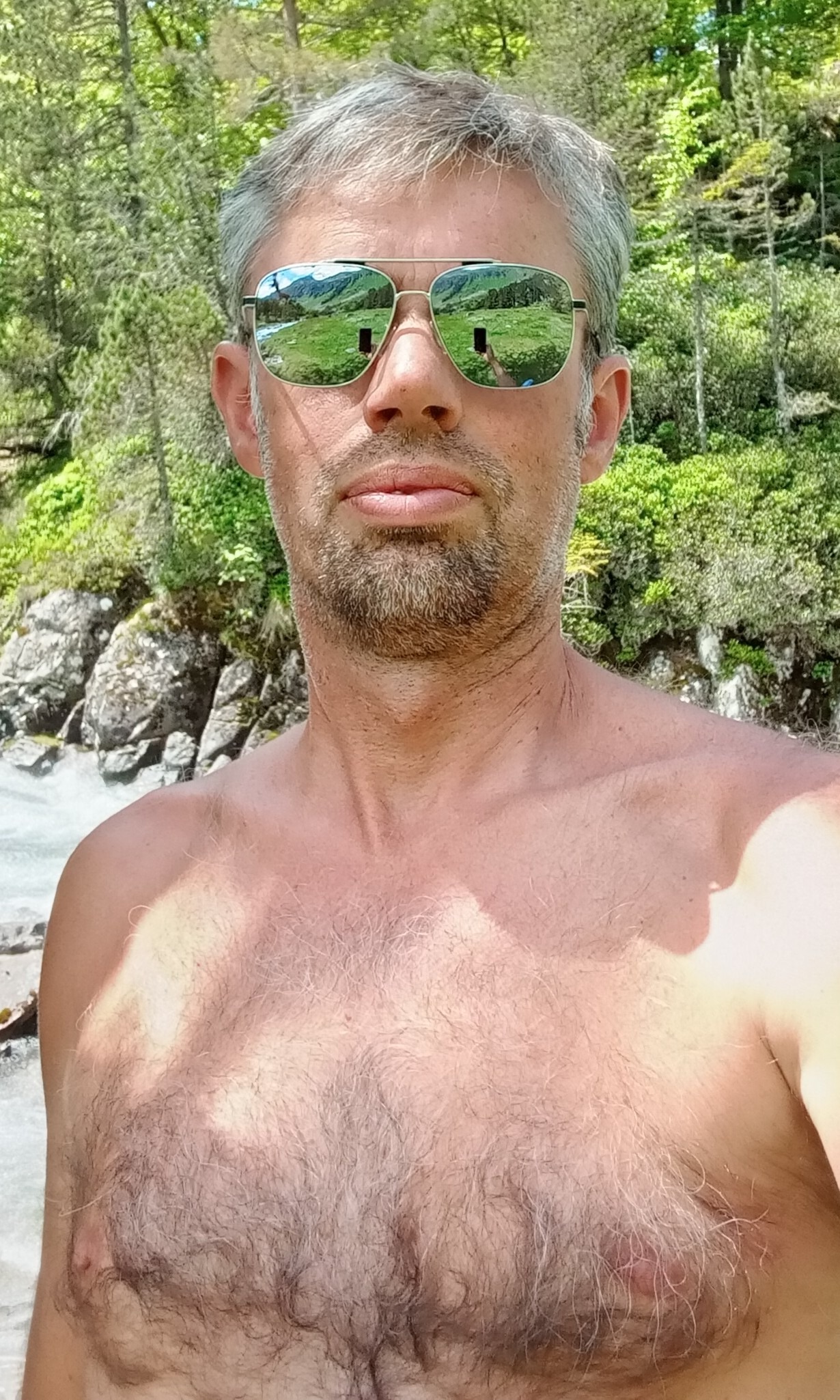 Profil de Ezzedine, 54 ans, Gay cruising à Binn