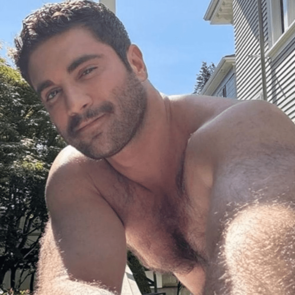 Profil de Deni, 26 ans, Gay cruising à Filet