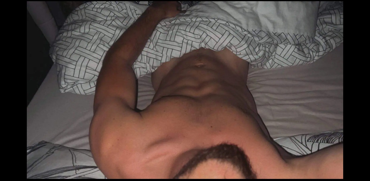Profil de Ayron, 24 ans, Gay cruising à Kaiseraugst