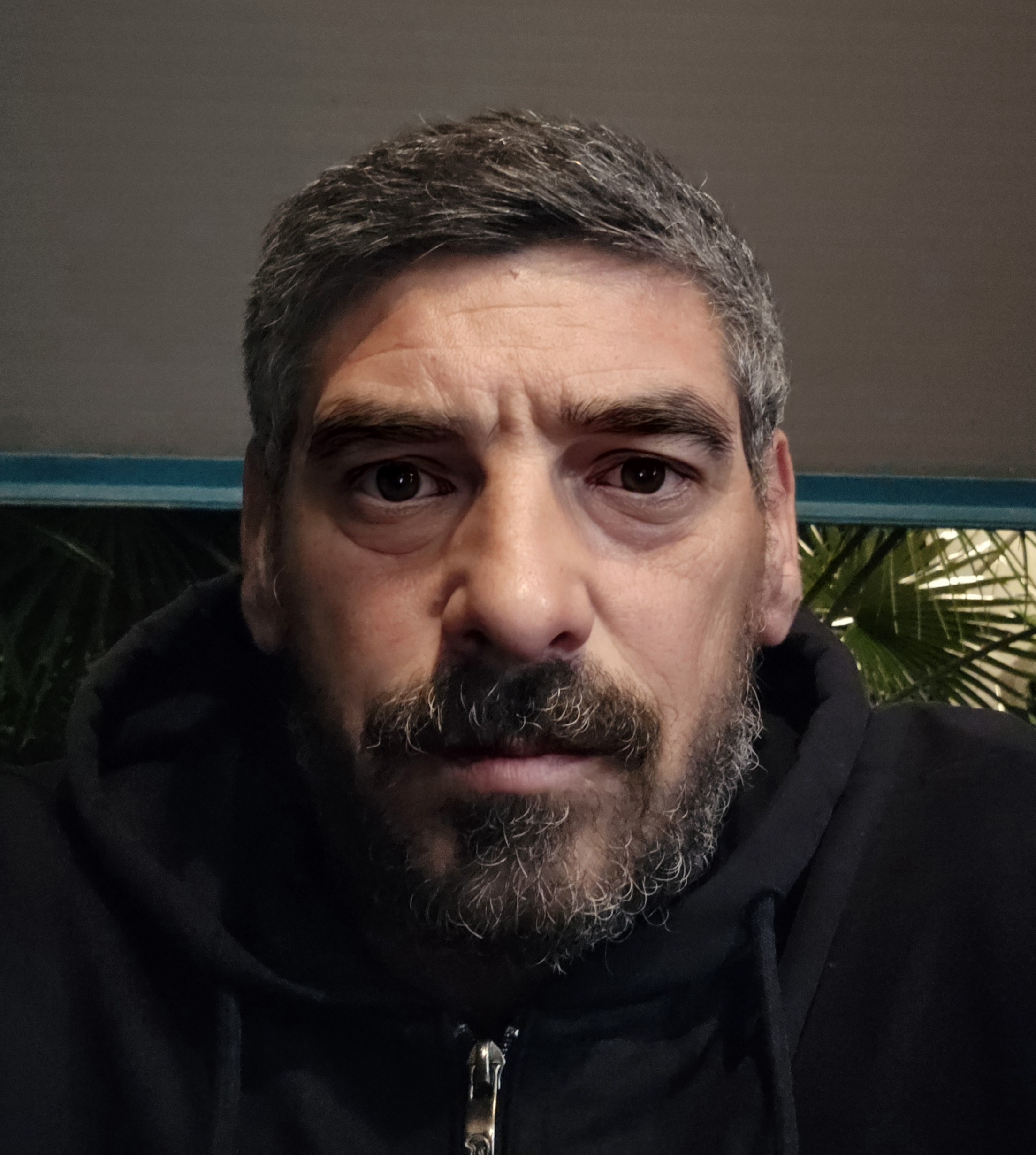 Profil de Makine, 43 ans, Gay cruising à Augio